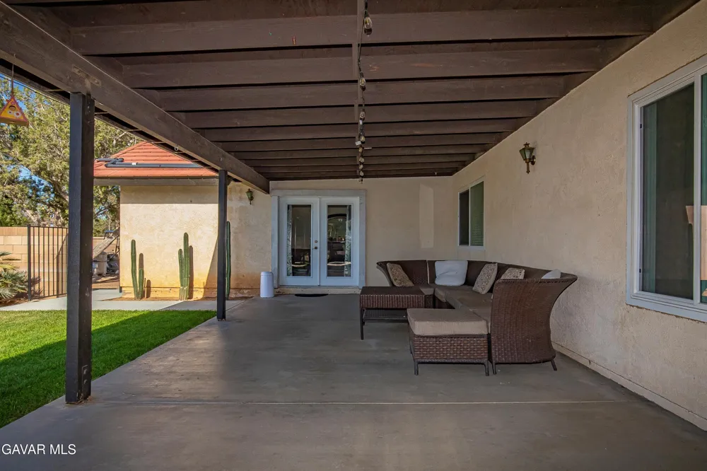 2257 W Avenue N8 Palmdale, CA 93551