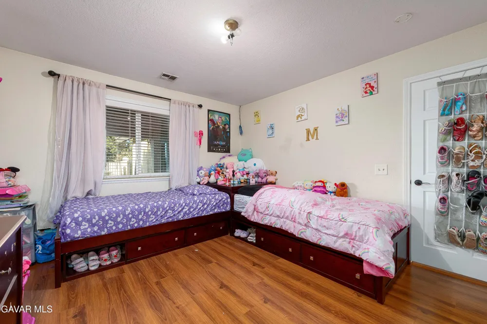 2257 W Avenue N8 Palmdale, CA 93551