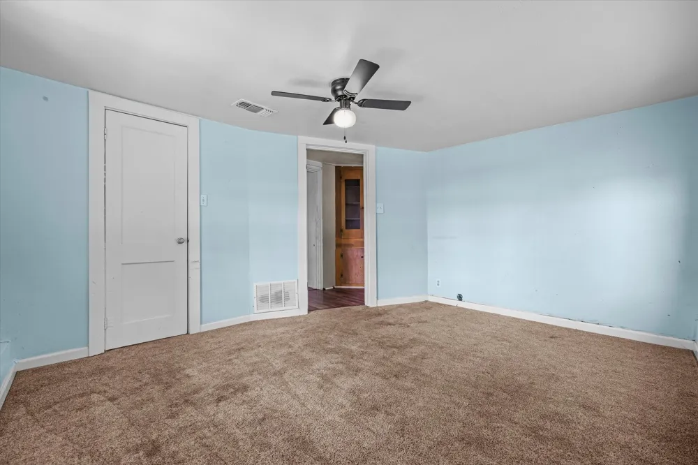 505 Willis Street Daingerfield, TX 75638