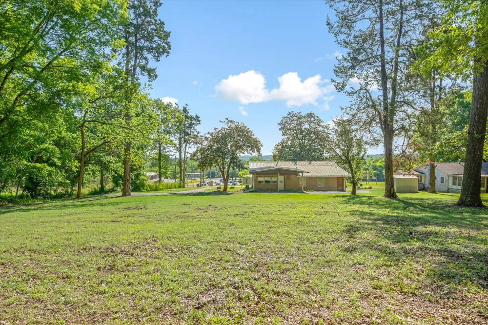 505 Willis Street Daingerfield, TX 75638