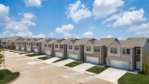 6655 Mountain Trail