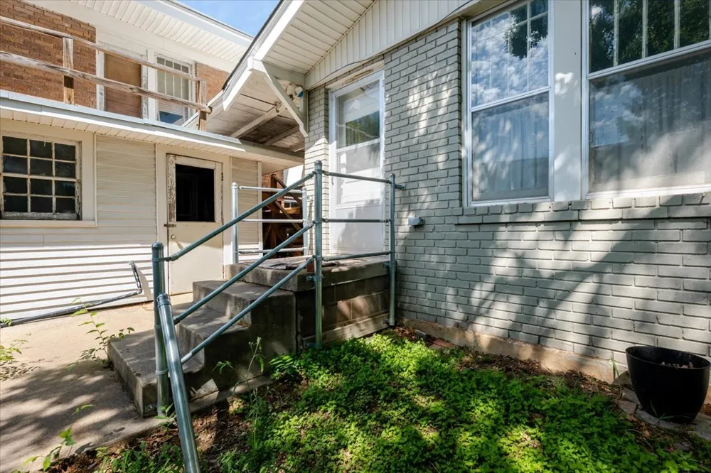 1101 Oak Avenue Mineral Wells, TX 76067