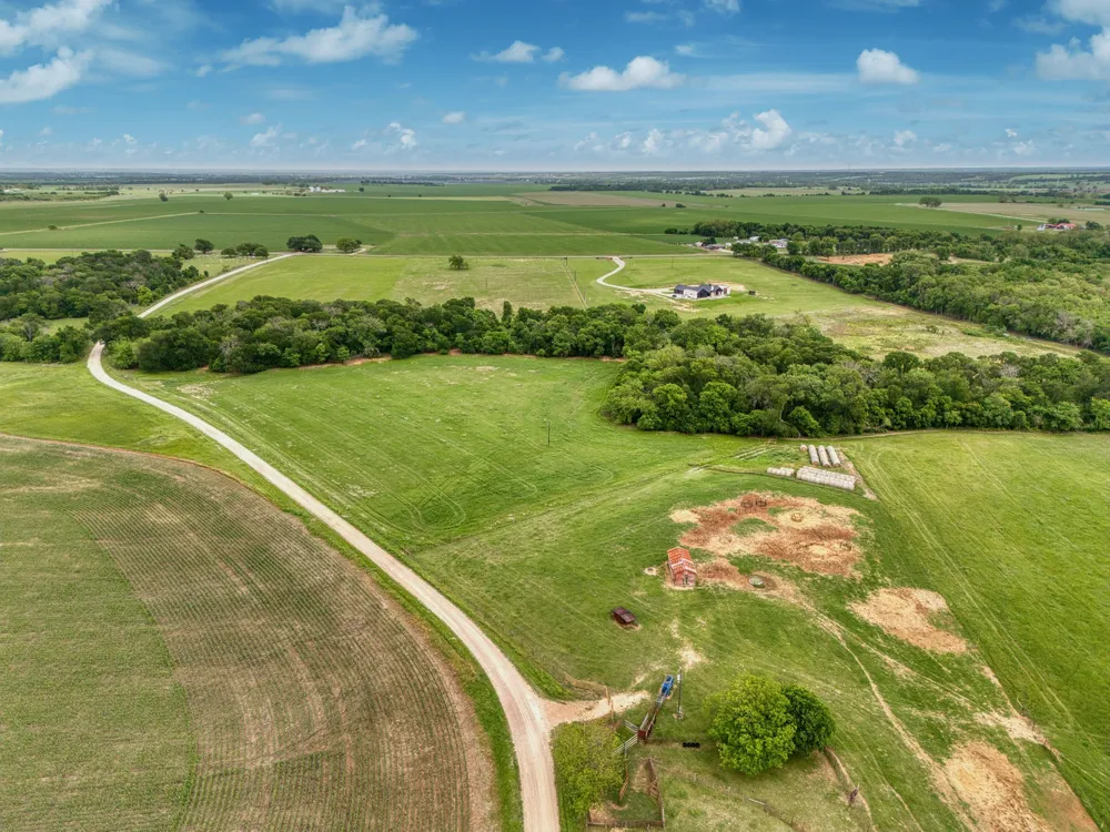 Cr 433 Lorena, TX 76655