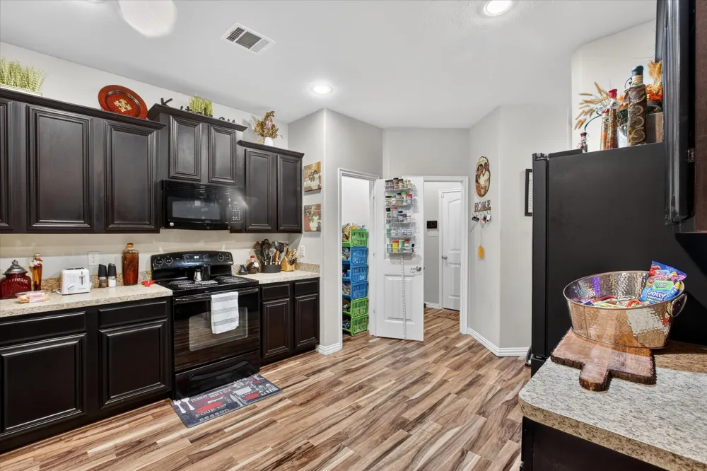 14089 Pioneer Bluffs Road Balch Springs, TX 75181