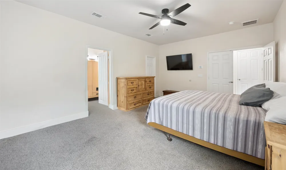 109 Enchanted Drive Enchanted Oaks, TX 75156