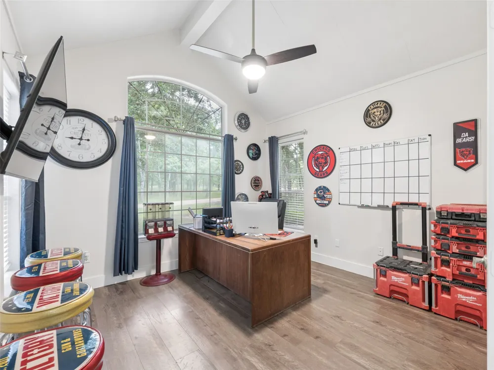 109 Enchanted Drive Enchanted Oaks, TX 75156