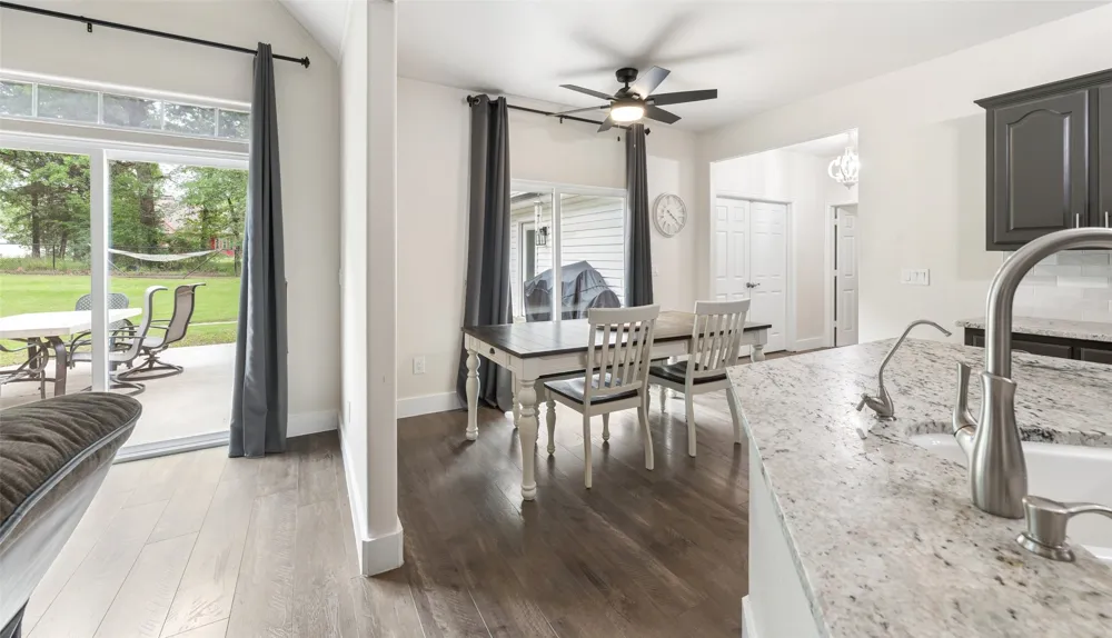 109 Enchanted Drive Enchanted Oaks, TX 75156