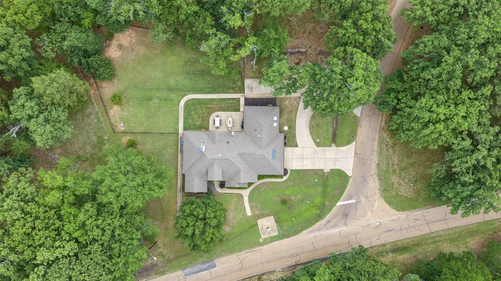 109 Enchanted Drive Enchanted Oaks, TX 75156