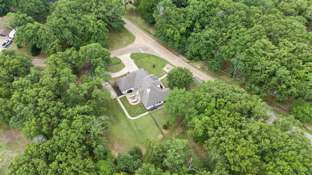 109 Enchanted Drive Enchanted Oaks, TX 75156