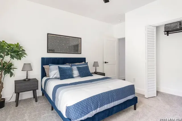 711 S Olive St #UNIT 101 San Antonio, TX 78203