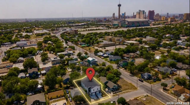 711 S Olive St #UNIT 101 San Antonio, TX 78203