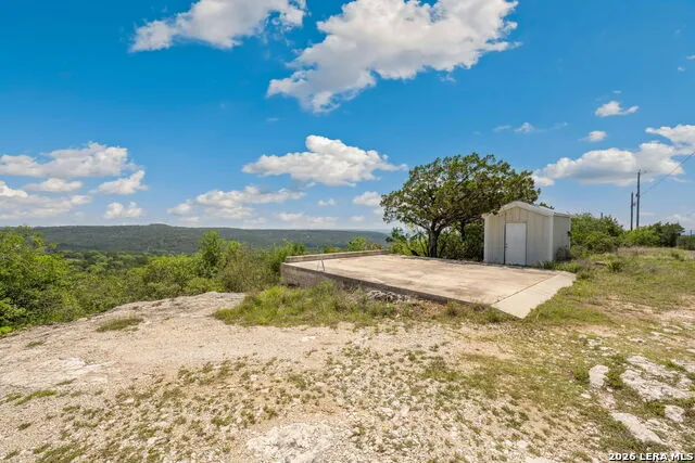 519 County Road 270 Mico, TX 78056