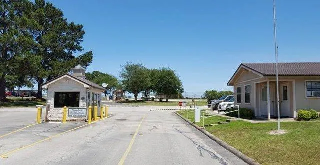 68 Forest Hollow, Trinity, TX 75862