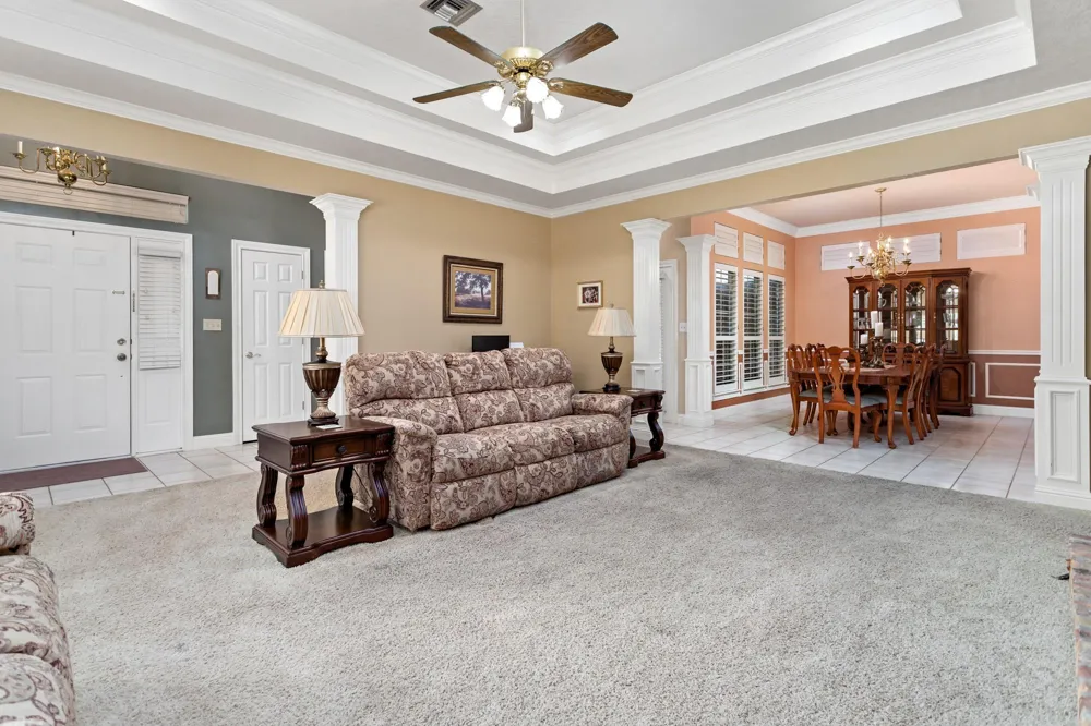 21 Sandelwood Trl Trail Beaumont, TX 77706