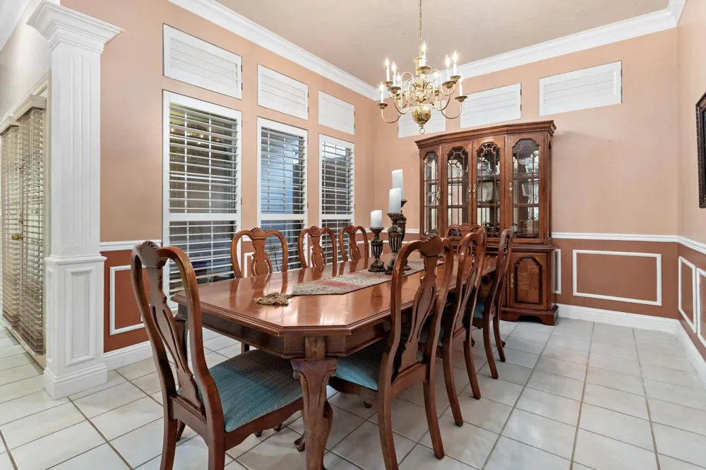 21 Sandelwood Trl Trail Beaumont, TX 77706