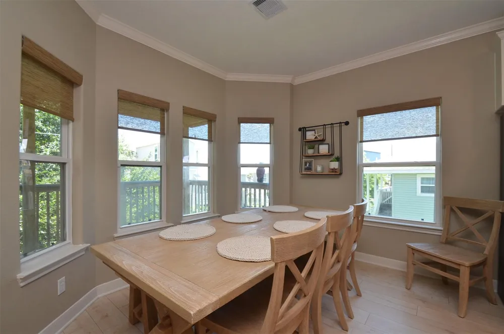 13823 Mutiny Lane Galveston, TX 77554
