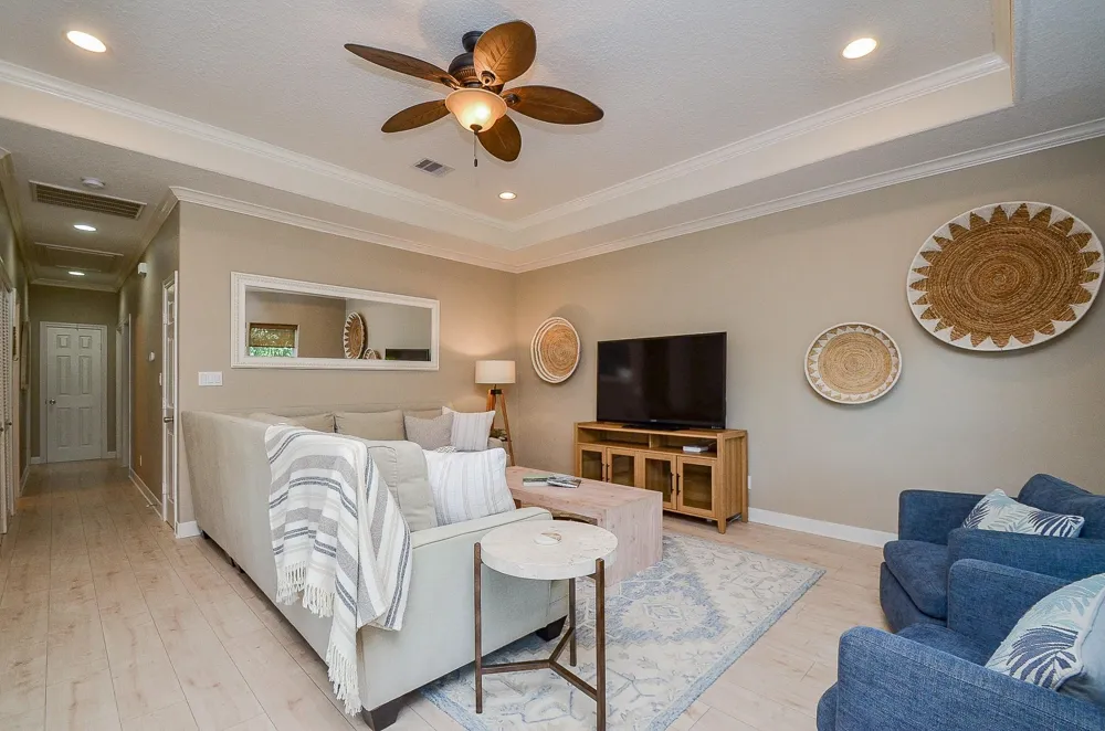 13823 Mutiny Lane Galveston, TX 77554