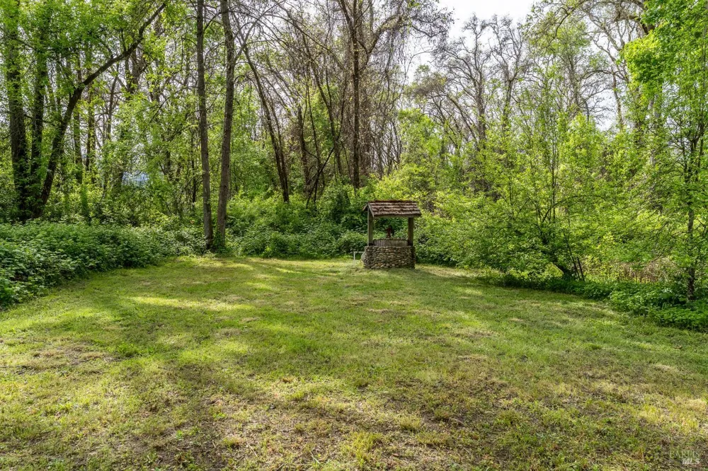 24271 Shady Lane Covelo, CA 95428