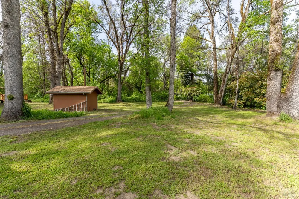 24271 Shady Lane Covelo, CA 95428