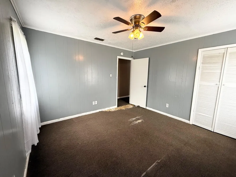 204 Us Highway 287 Elkhart, TX 75839