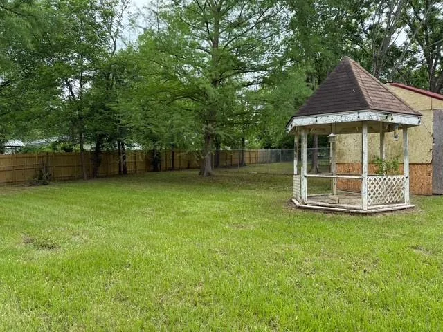 204 Us Highway 287 Elkhart, TX 75839