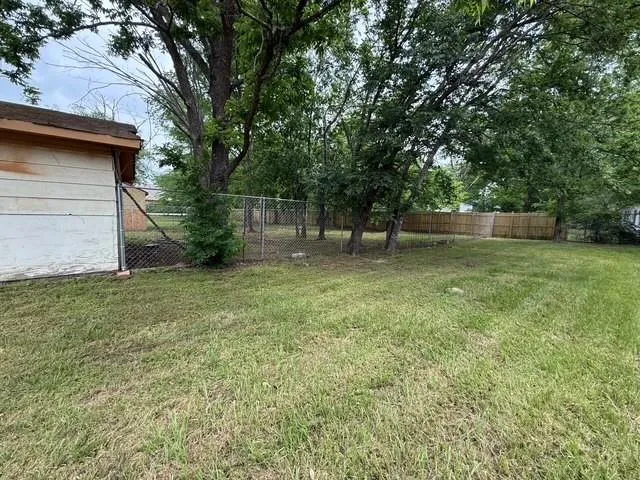 204 Us Highway 287 Elkhart, TX 75839