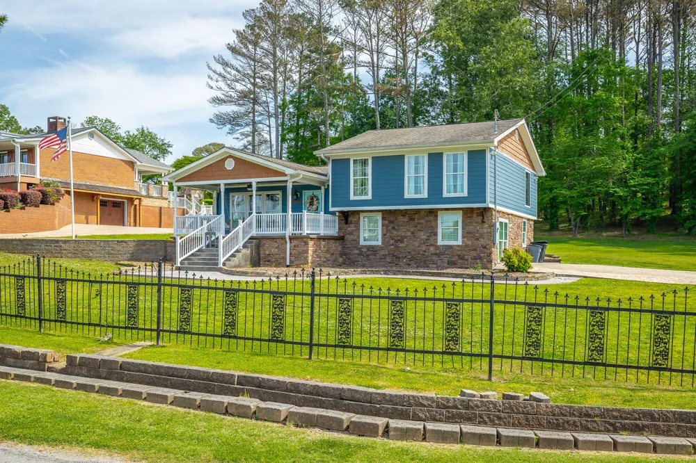 133 County Road 206 Bridgeport, AL 35740