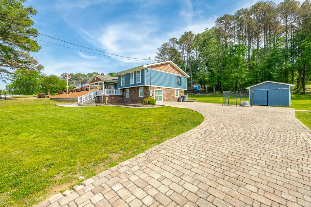 133 County Road 206 Bridgeport, AL 35740
