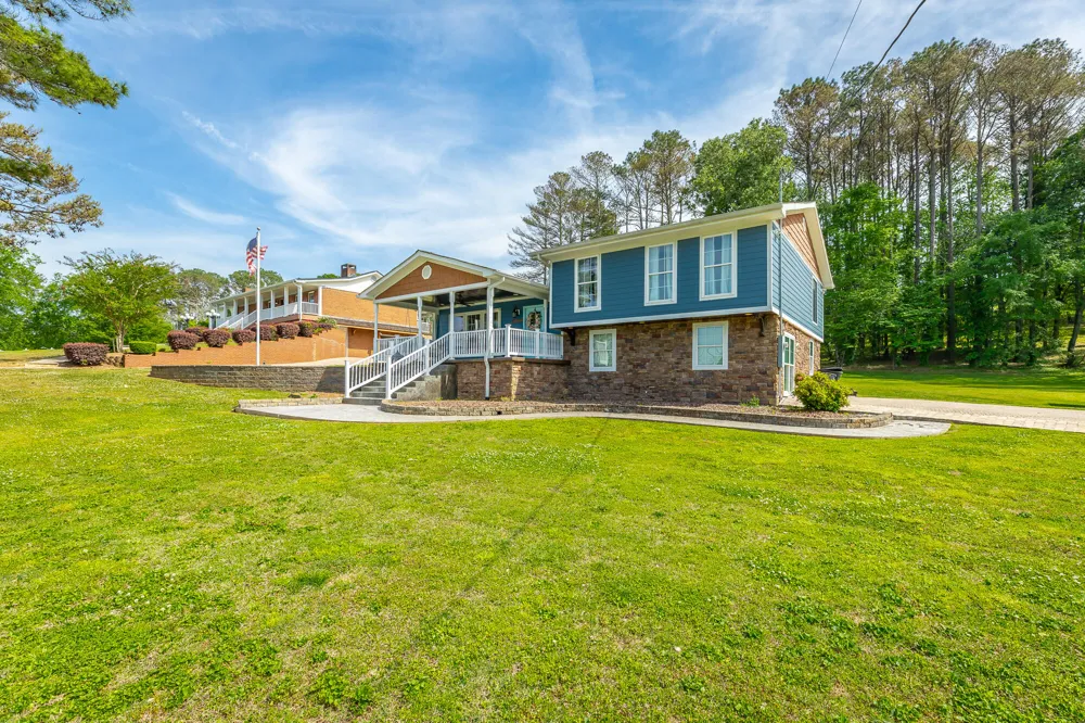 133 County Road 206 Bridgeport, AL 35740
