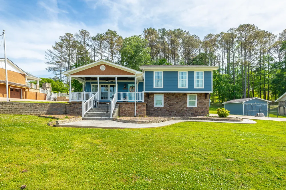 133 County Road 206 Bridgeport, AL 35740