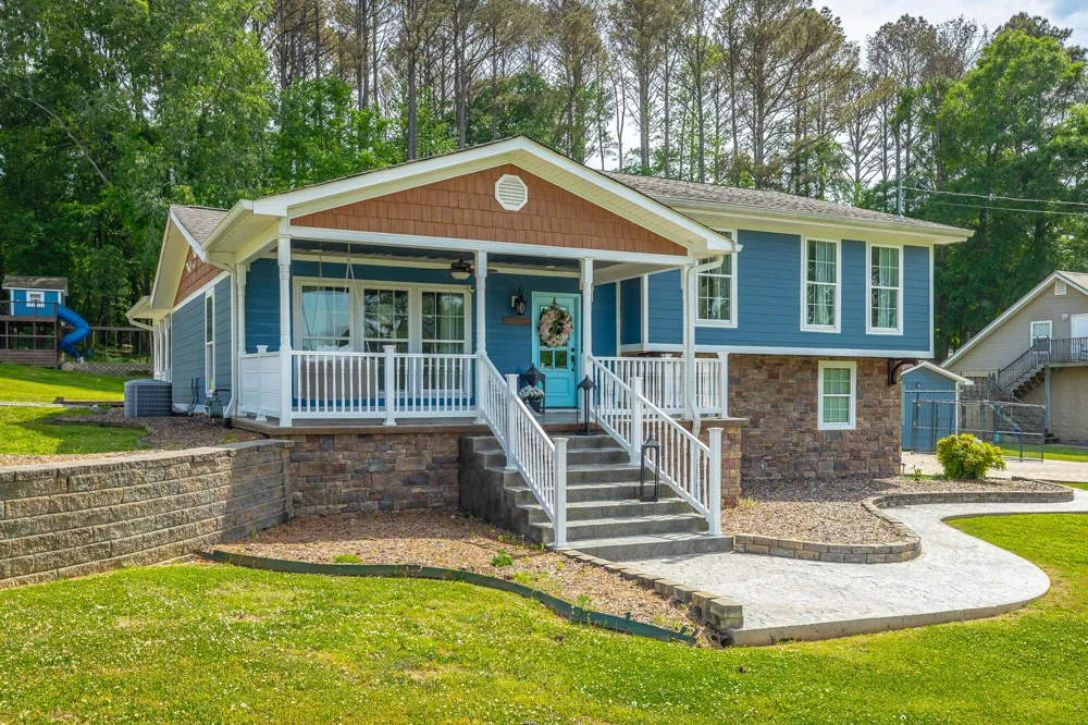 133 County Road 206 Bridgeport, AL 35740