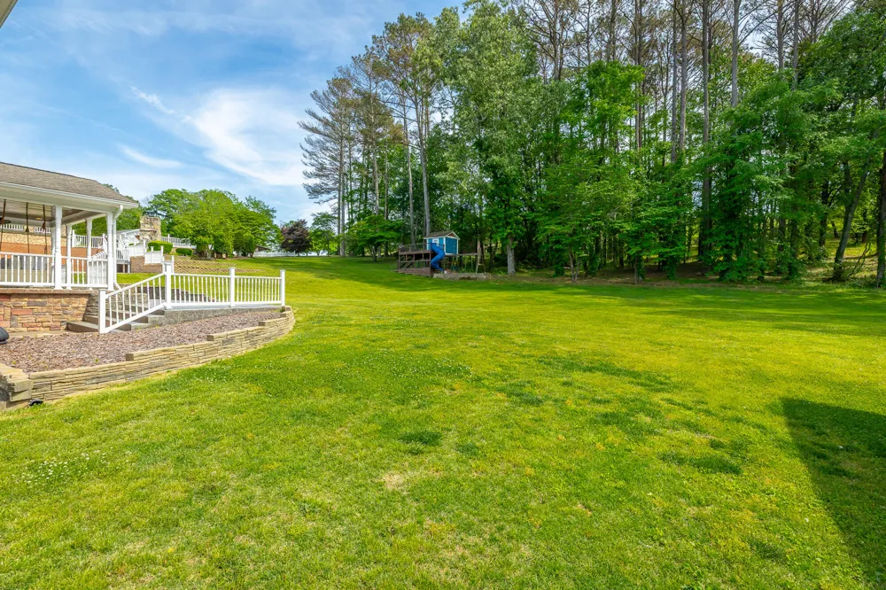 133 County Road 206 Bridgeport, AL 35740
