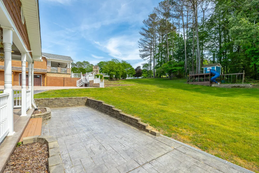 133 County Road 206 Bridgeport, AL 35740
