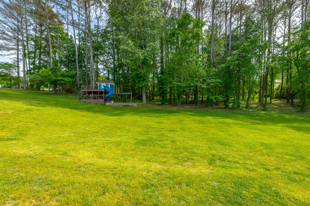 133 County Road 206 Bridgeport, AL 35740