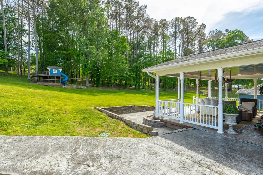 133 County Road 206 Bridgeport, AL 35740