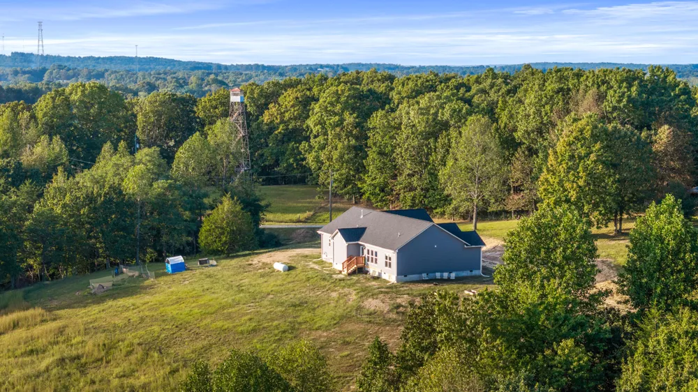610 Summer City Firetower Road Pikeville, TN 37367