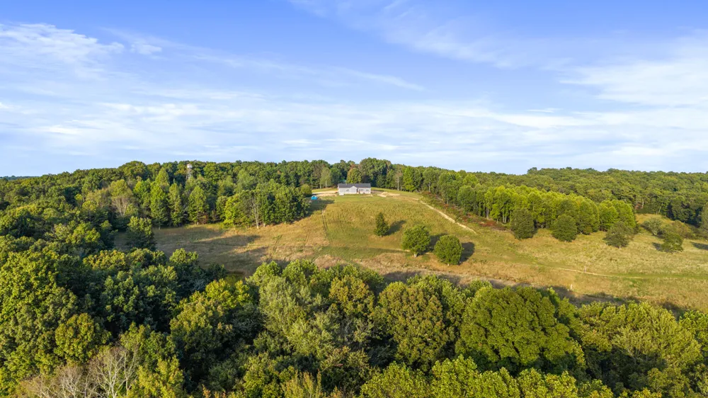 610 Summer City Firetower Road Pikeville, TN 37367