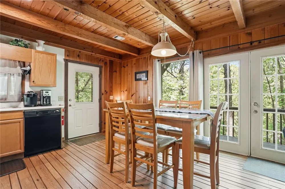 5730 Highway 356 Sautee Nacoochee, GA 30571