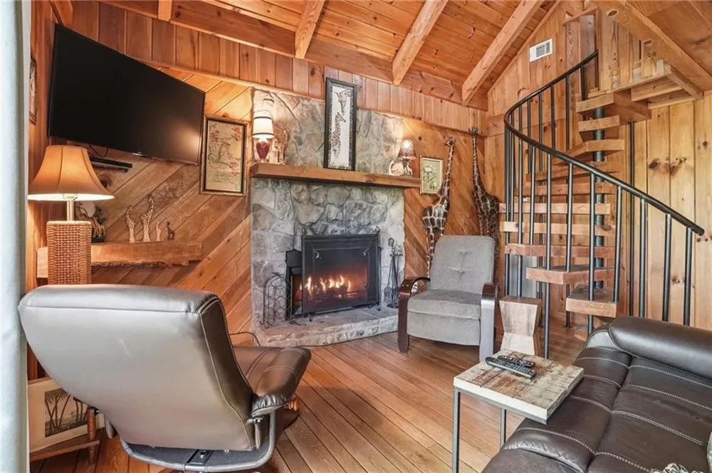 5730 Highway 356 Sautee Nacoochee, GA 30571