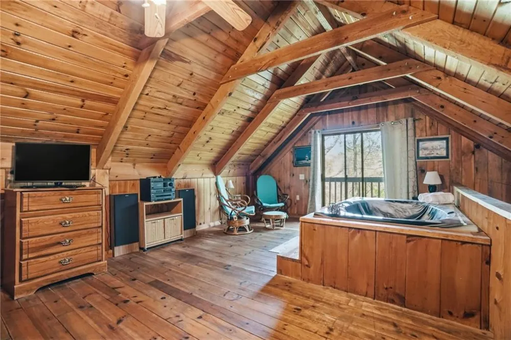 5730 Highway 356 Sautee Nacoochee, GA 30571
