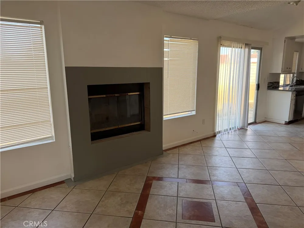 1715 Boysenberry Way Palmdale, CA 93550