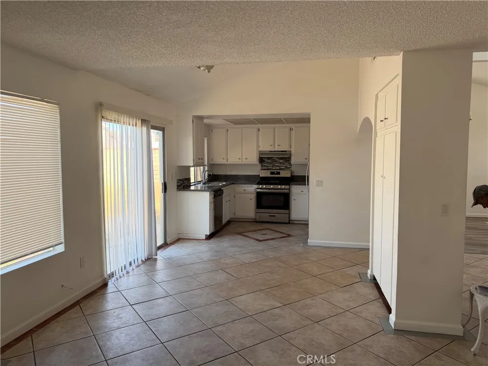 1715 Boysenberry Way Palmdale, CA 93550
