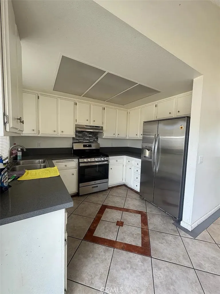 1715 Boysenberry Way Palmdale, CA 93550
