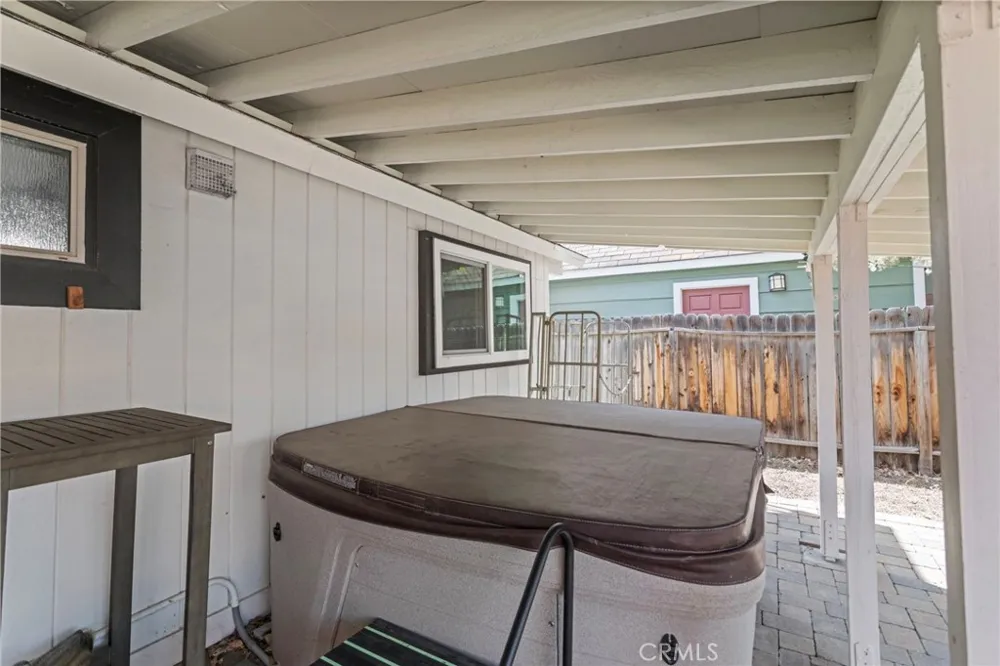 1029 W Aeroplane Big Bear City, CA 92314