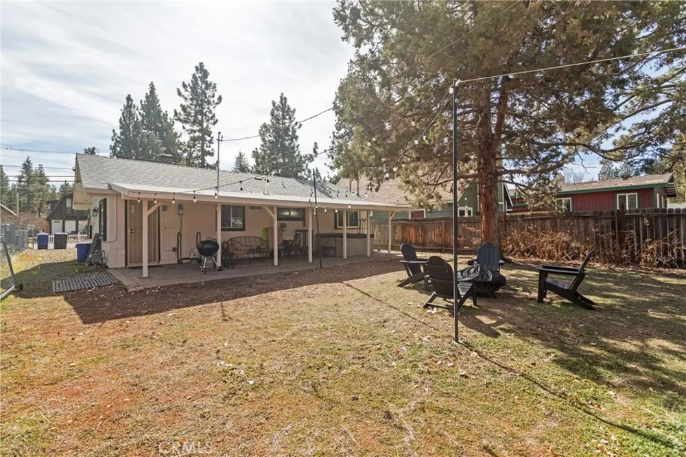 1029 W Aeroplane Big Bear City, CA 92314
