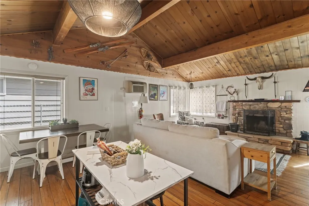 1029 W Aeroplane Big Bear City, CA 92314