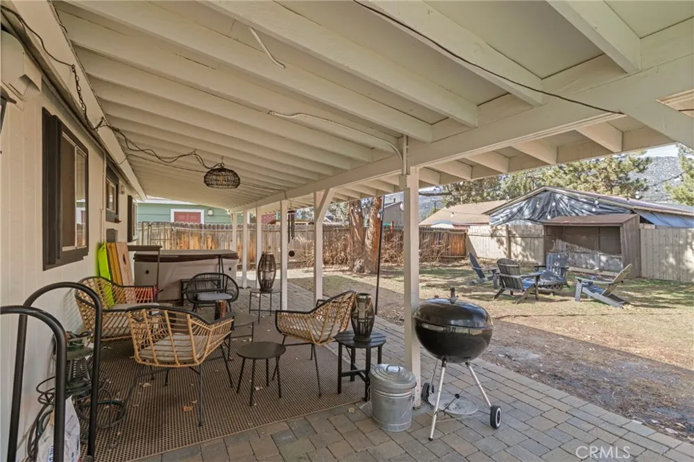 1029 W Aeroplane Big Bear City, CA 92314