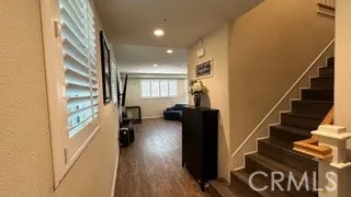8621 Noble Avenue #4 North Hills, CA 91343