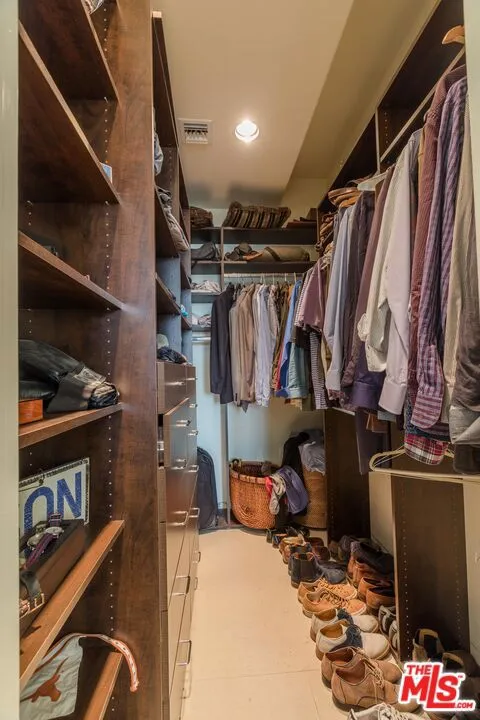 119 Via Marina Marina del Rey, CA 90292