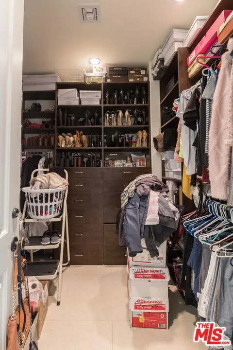 119 Via Marina Marina del Rey, CA 90292